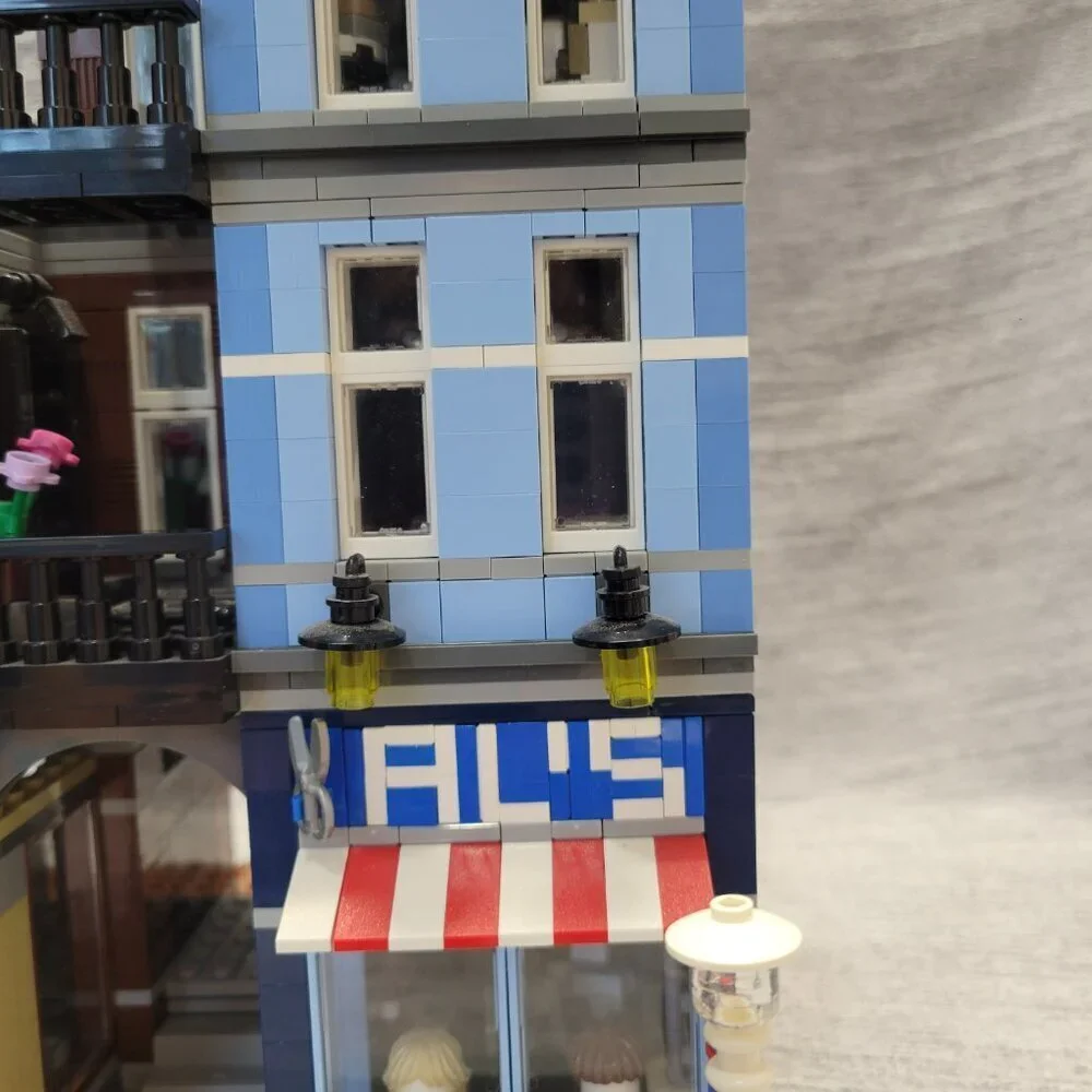 Lego Creator 10246 Detective's Office